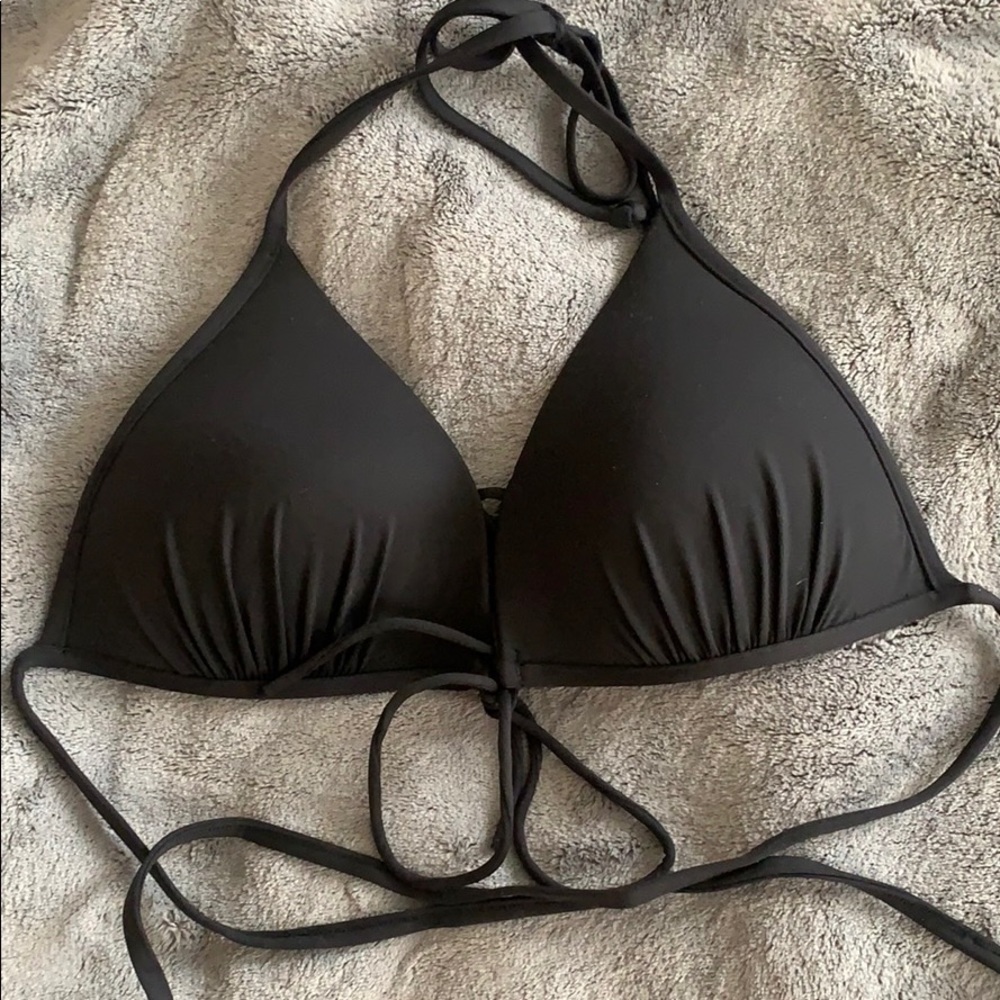 Black push up bikini top